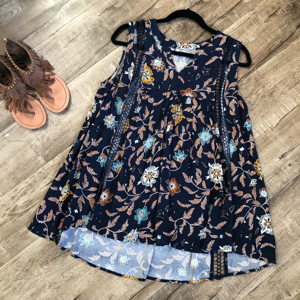 Mittoshop Blue Floral Open Trim Swing Tank Top
